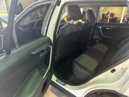 
										2023 Toyota RAV4 Xle Awd full									