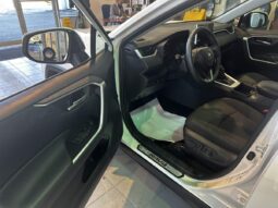 
										2023 Toyota RAV4 Xle Awd full									