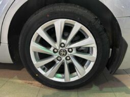 2024 Toyota Camry SE full