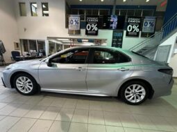 2024 Toyota Camry SE full