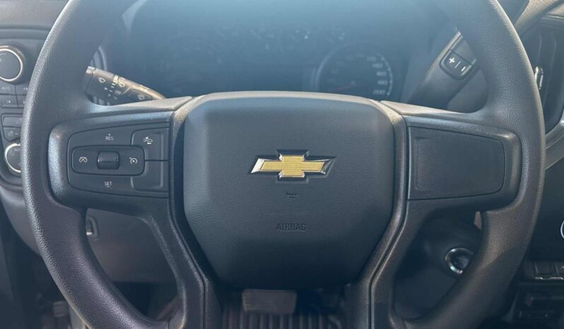 
								2025 Chevrolet Silverado 1500 Regular Cab Long Box full									