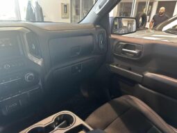 
										2025 Chevrolet Silverado 1500 Regular Cab Long Box full									