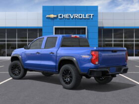 2025 Chevrolet Colorado Crew Cab Short Box 4