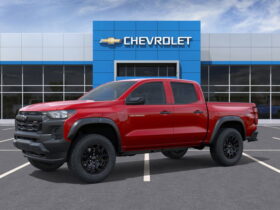 2025 Chevrolet Colorado Crew Cab Short Box 4