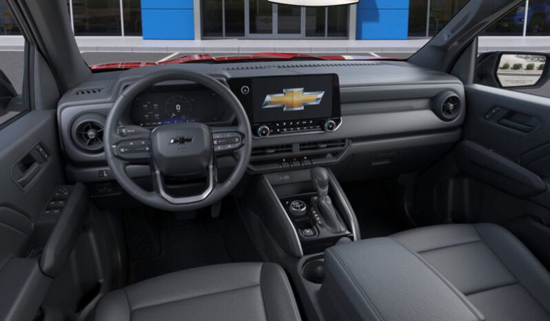 2025 Chevrolet Colorado Crew Cab Short Box 4 full