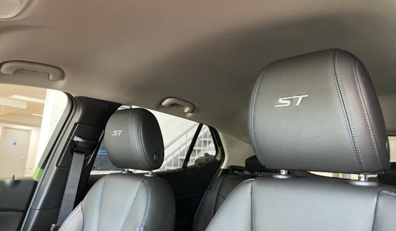 
								2026 Buick Encore GX Sport Touring Awd full									