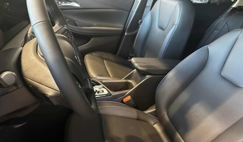 
								2026 Buick Encore GX Sport Touring Awd full									
