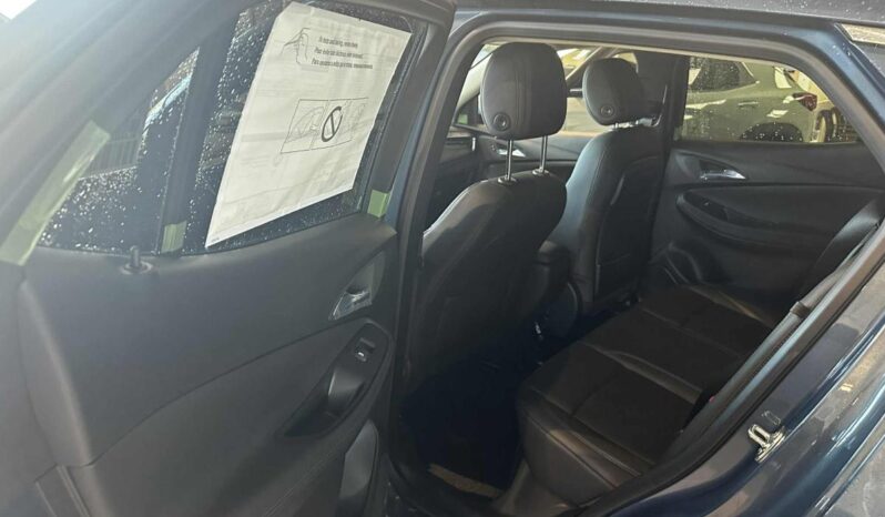 
								2026 Buick Encore GX Sport Touring Awd full									