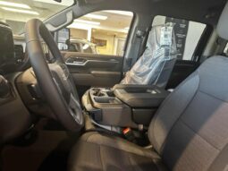 
										2026 Chevrolet Silverado 2500 4wd Crew Cab Long full									