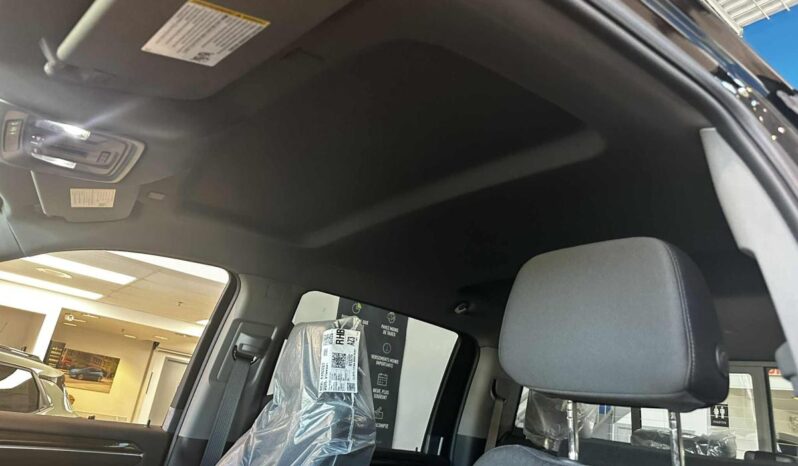 
								2026 Chevrolet Silverado 2500 4wd Crew Cab Long full									