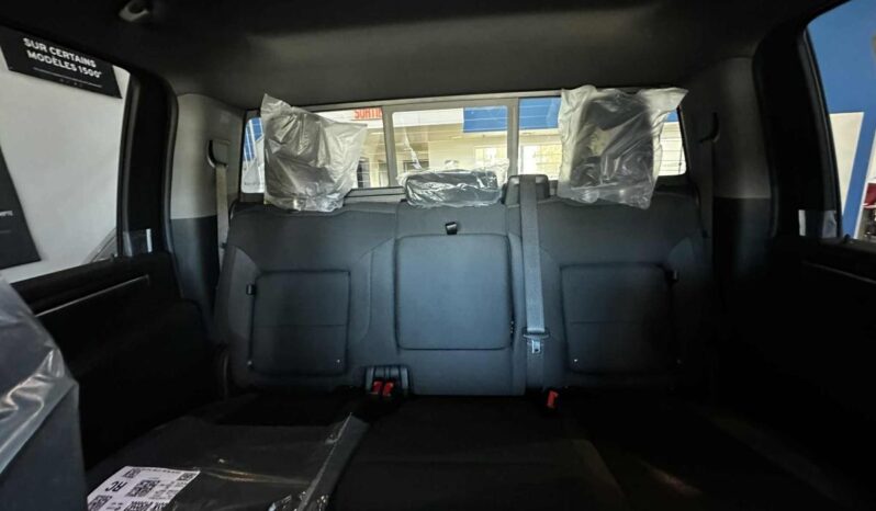 
								2026 Chevrolet Silverado 2500 4wd Crew Cab Long full									