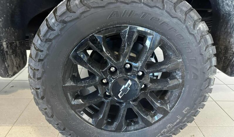 
								2026 Chevrolet Silverado 2500 4wd Crew Cab Long full									