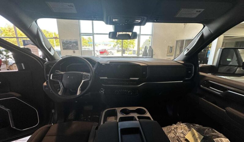 
								2026 Chevrolet Silverado 2500 4wd Crew Cab full									