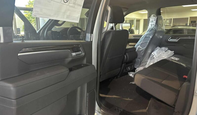 
								2026 Chevrolet Silverado 2500 4wd Crew Cab full									