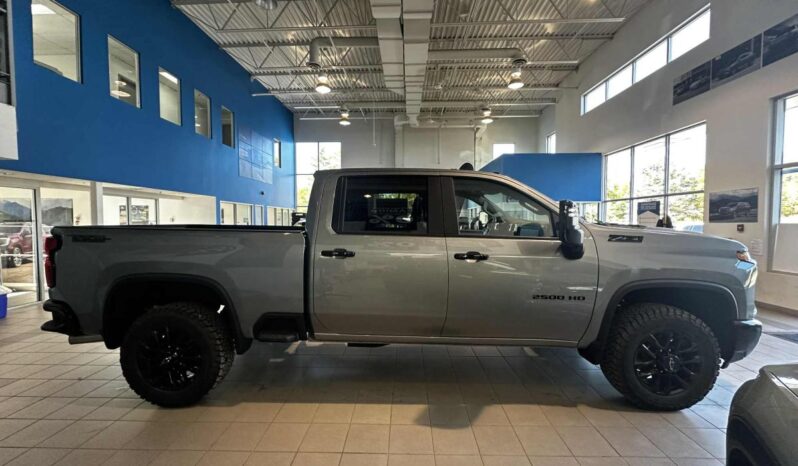 
								2026 Chevrolet Silverado 2500 4wd Crew Cab full									
