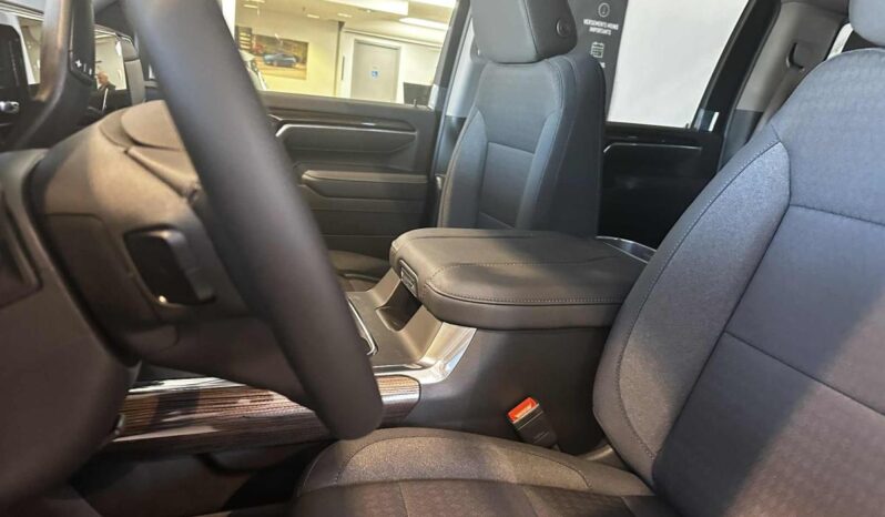
								2026 Chevrolet Silverado 2500 4wd Crew Cab Long full									