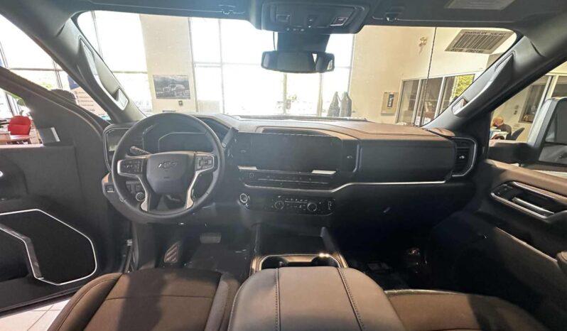 
								2026 Chevrolet Silverado 2500 4wd Crew Cab Long full									