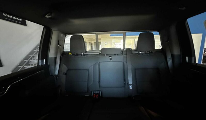 
								2026 Chevrolet Silverado 2500 4wd Crew Cab Long full									