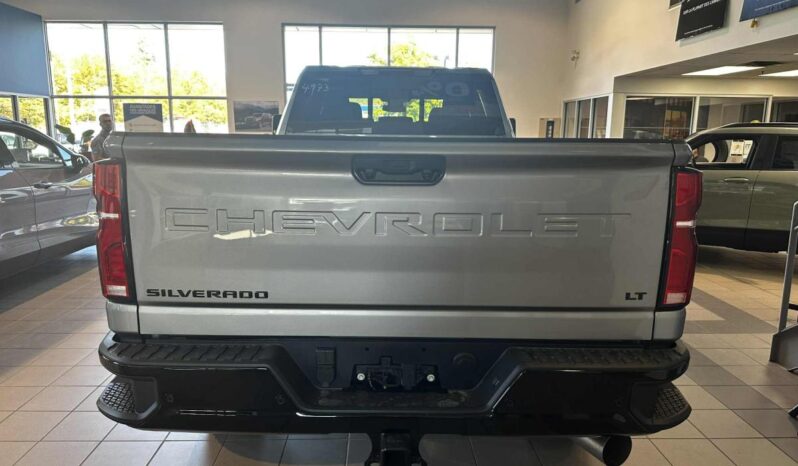 
								2026 Chevrolet Silverado 2500 4wd Crew Cab Long full									