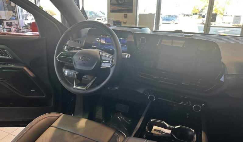 
								2026 Chevrolet Silverado EV E4wd Crew Cab Max full									