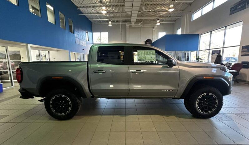 
								2026 GMC Canyon Crew Cab Short Box 4 full									