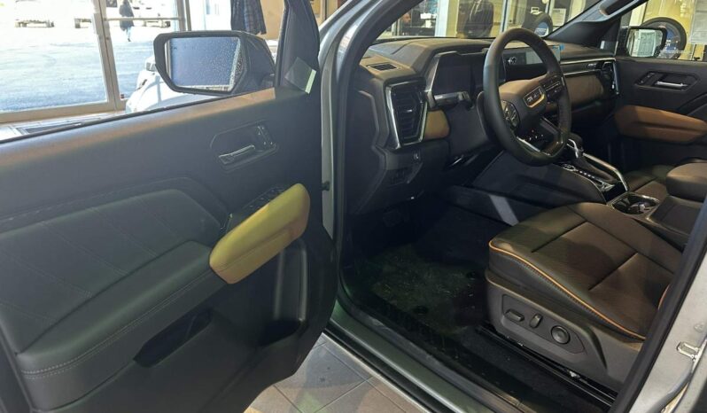 
								2026 GMC Canyon Crew Cab Short Box 4 full									