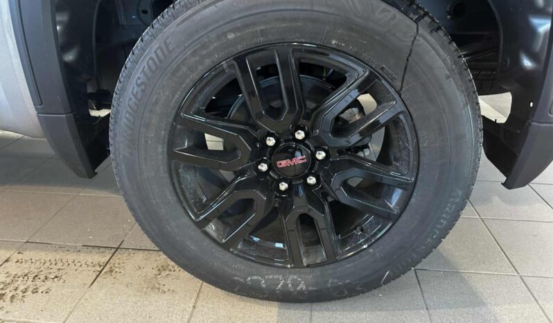 
								2026 GMC Sierra 1500 Crew Cab Standard full									