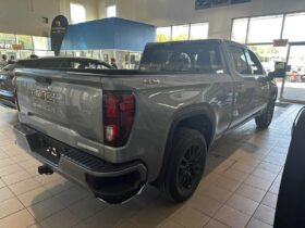 2026 GMC Sierra 1500 Crew Cab Standard