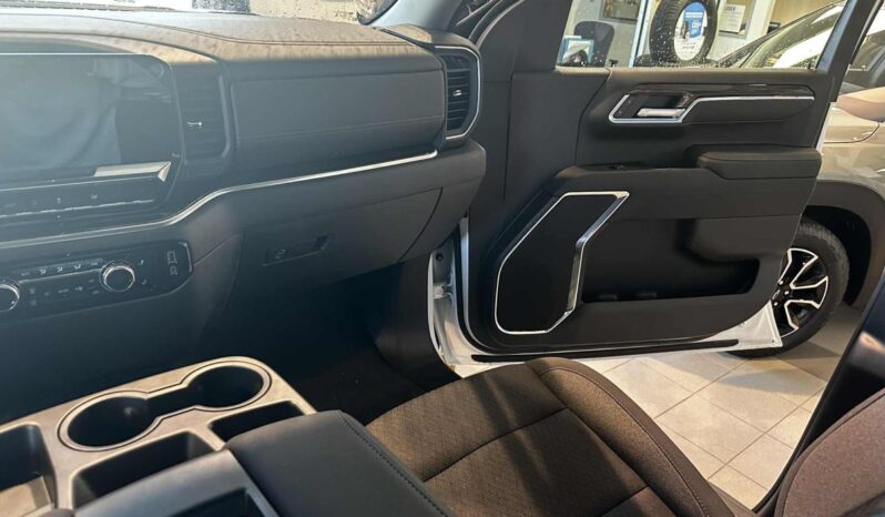 
								2026 GMC Sierra 1500 Crew Cab Standard full									