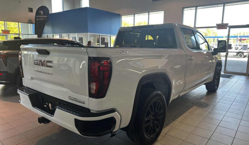 
								2026 GMC Sierra 1500 Crew Cab Standard full									