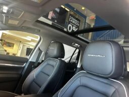 
										2026 GMC Terrain Awd Denali full									
