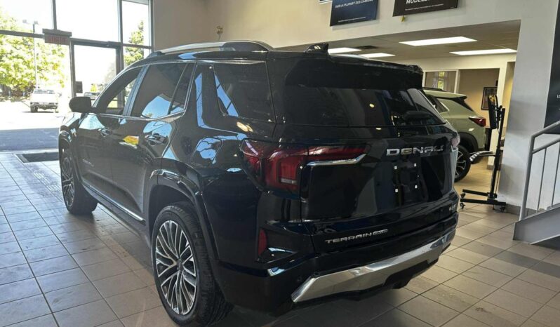
								2026 GMC Terrain Awd Denali full									