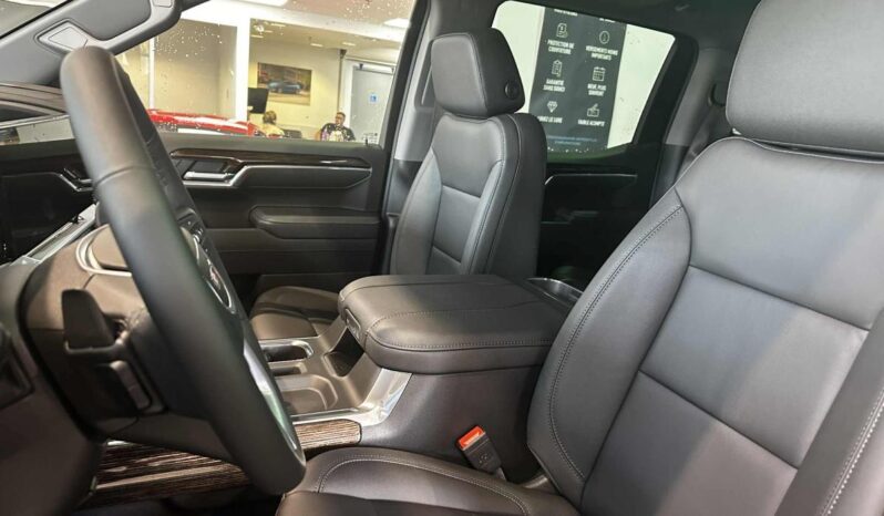 2026 GMC Sierra 1500 Crew Cab Standard full