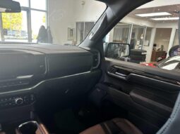 2026 GMC Sierra 1500 Crew Cab Standard full