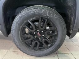 2026 GMC Sierra 1500 Crew Cab Standard full