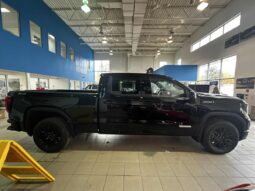 2026 GMC Sierra 1500 Crew Cab Standard full