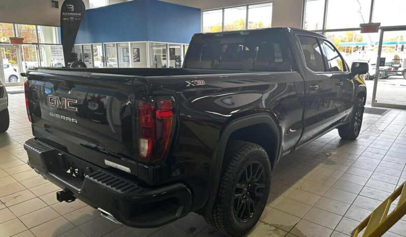 2026 GMC Sierra 1500 Crew Cab Standard full
