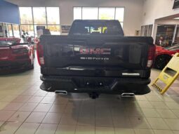 2026 GMC Sierra 1500 Crew Cab Standard full