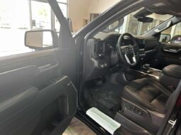 2026 GMC Sierra 1500 Crew Cab Standard full