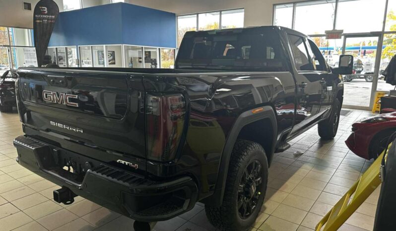 
								2026 GMC Sierra 2500 Crew Cab Standard full									