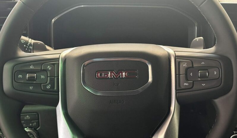 2026 GMC Sierra 1500 Crew Cab Standard full