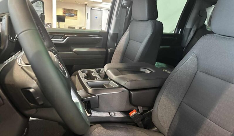 2026 GMC Sierra 2500 Crew Cab Standard full