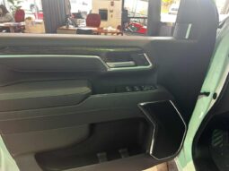 2026 GMC Sierra 2500 Crew Cab Standard full