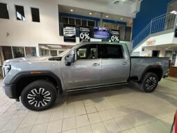 
										2026 GMC Sierra 2500 Crew Cab Standard full									