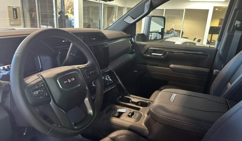 
								2026 GMC Sierra 2500 Crew Cab Standard full									