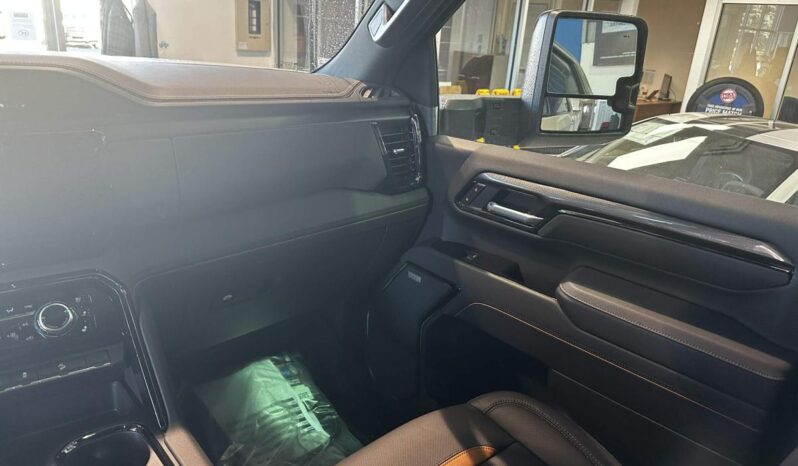 
								2026 GMC Sierra 2500 Crew Cab Standard full									