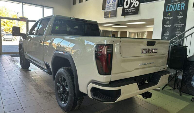 
								2026 GMC Sierra 2500 Crew Cab Standard full									