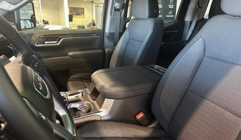 
								2026 GMC Sierra 1500 Crew Cab Standard full									