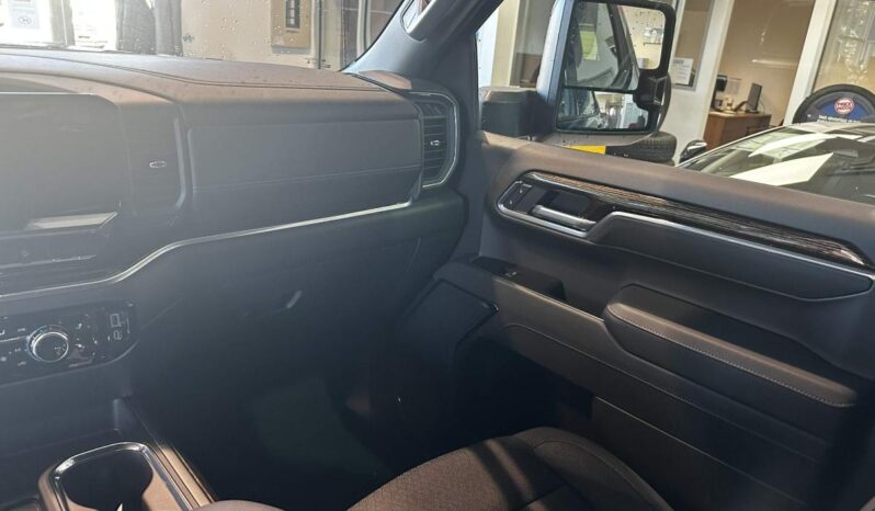 
								2026 GMC Sierra 1500 Crew Cab Standard full									