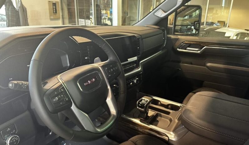 
								2026 GMC Sierra 1500 Crew Cab Standard full									